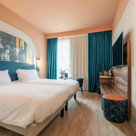 メルキュール チェントロ ホテル ボローニャ