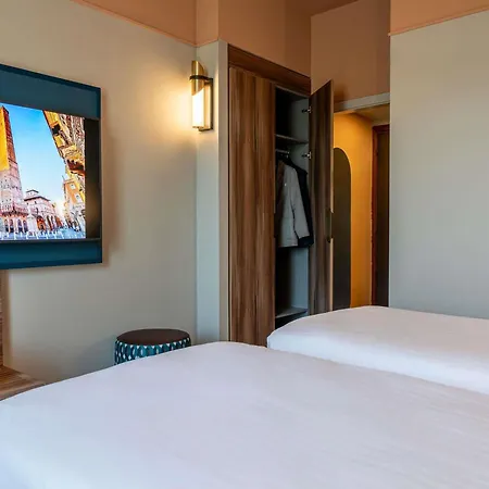 Mercure Centro 4*