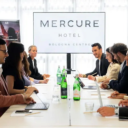 מלון Mercure Centro 4*