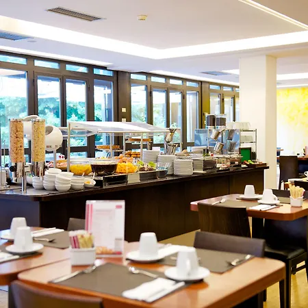 Mercure Centro 4* Bolonya