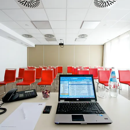 호텔 머큐어 센트로 볼로냐